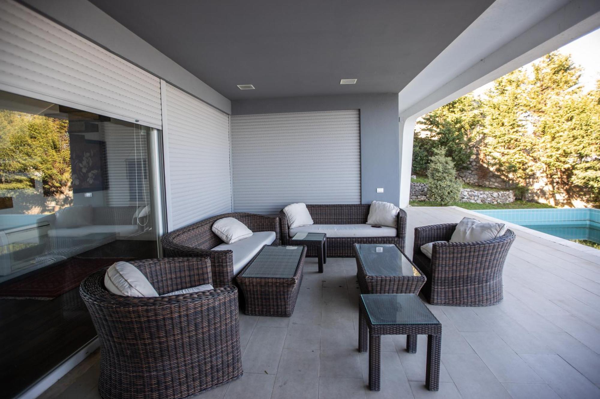 Exclusive Lake Villa Široka Exterior photo